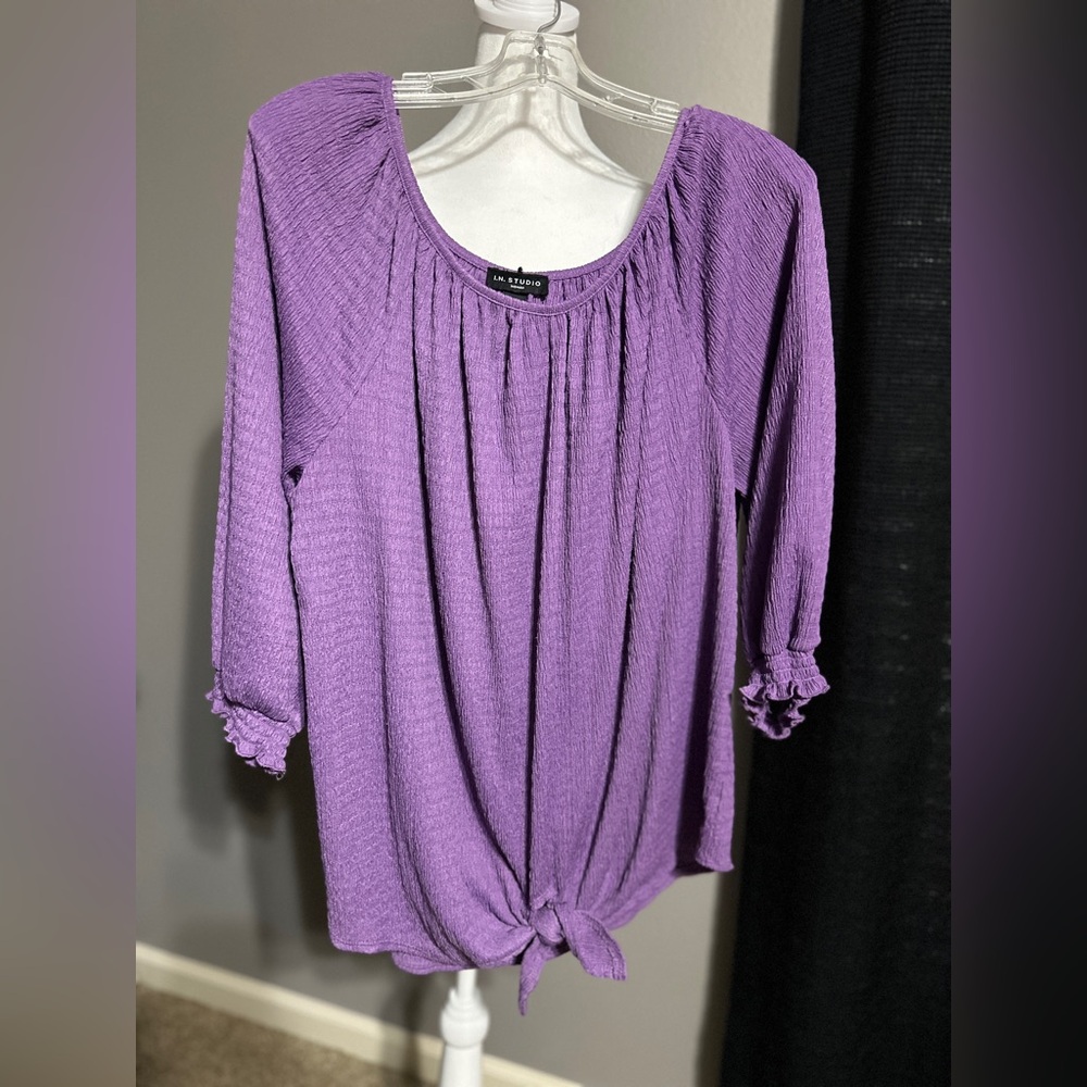 I.N. Studio, size 1X, Purple 3/4 sleeve beautiful blouse, pet/smoke free home.